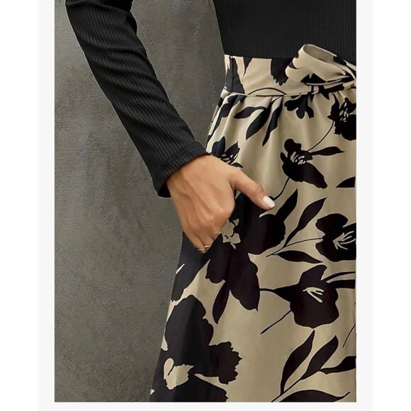 Long Sleeve Floral Midi Dress- size XL - Picture 3 of 8